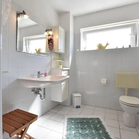 Bei 1 Apartamento Kröpelin